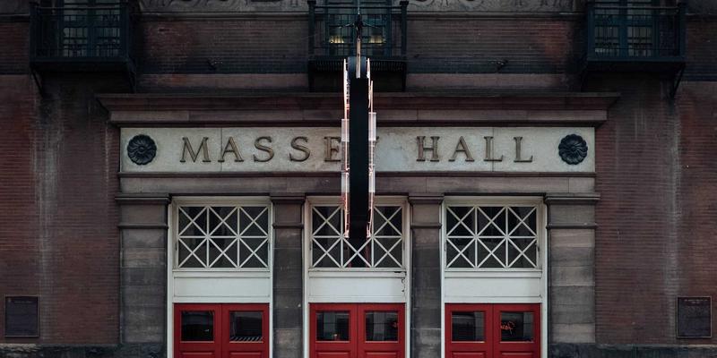 男性医美需求洞察：从脱发治疗到轮廓塑造，微整形如何重塑男性自信